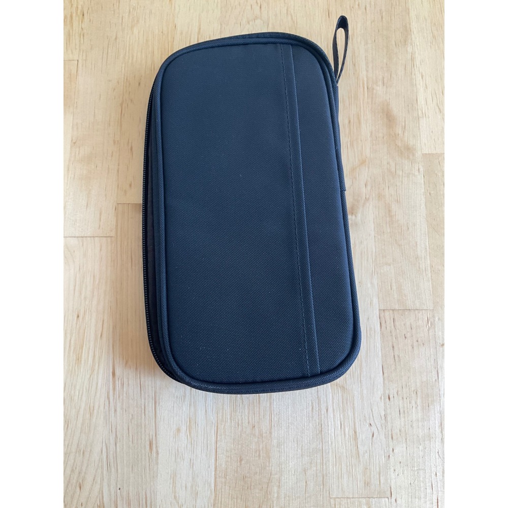 Victorinox Travel Organizer RFID Blocking Passport Holder black Nylon Wallet - Picture 4 of 6